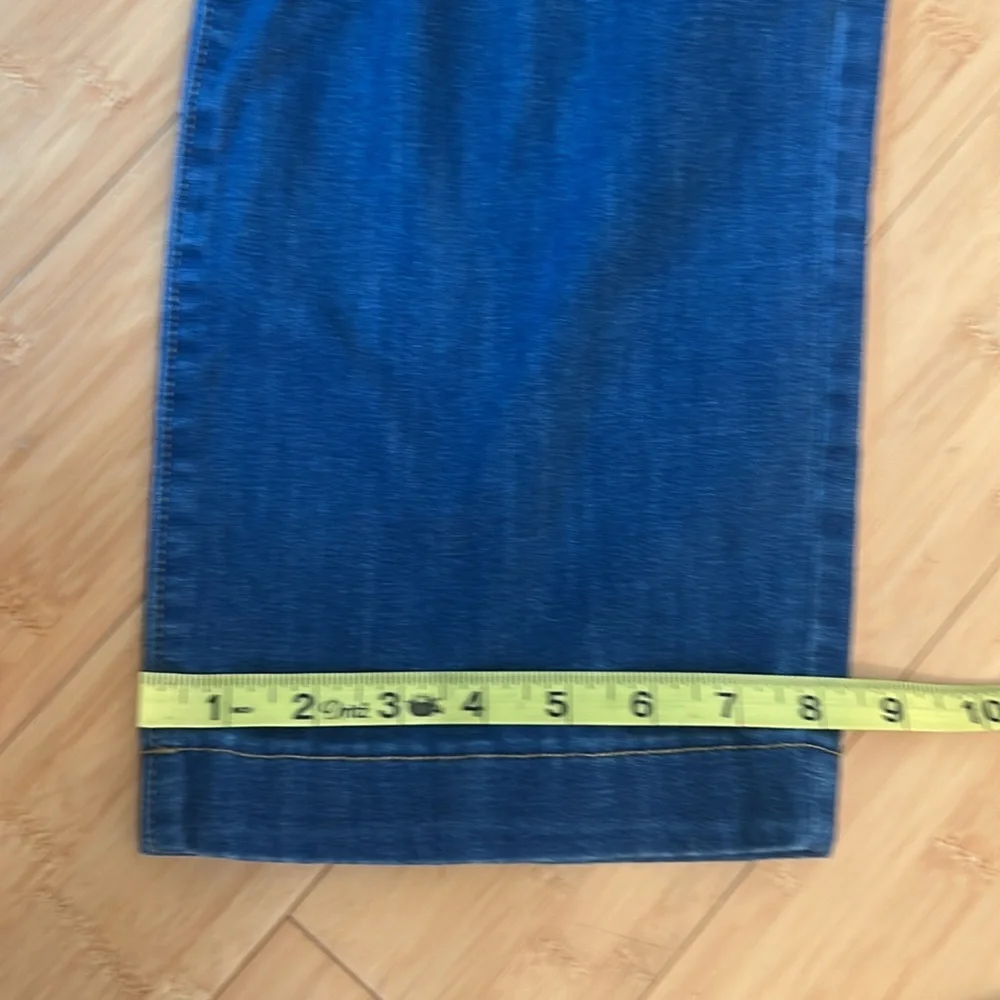 Lilly Pulitzer Dark Blue Cropped Wide-Leg Jeans - Picture 8 of 12